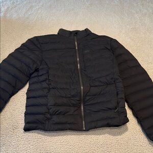 Vuori Men Steadfast Puffer Jacket Size  M